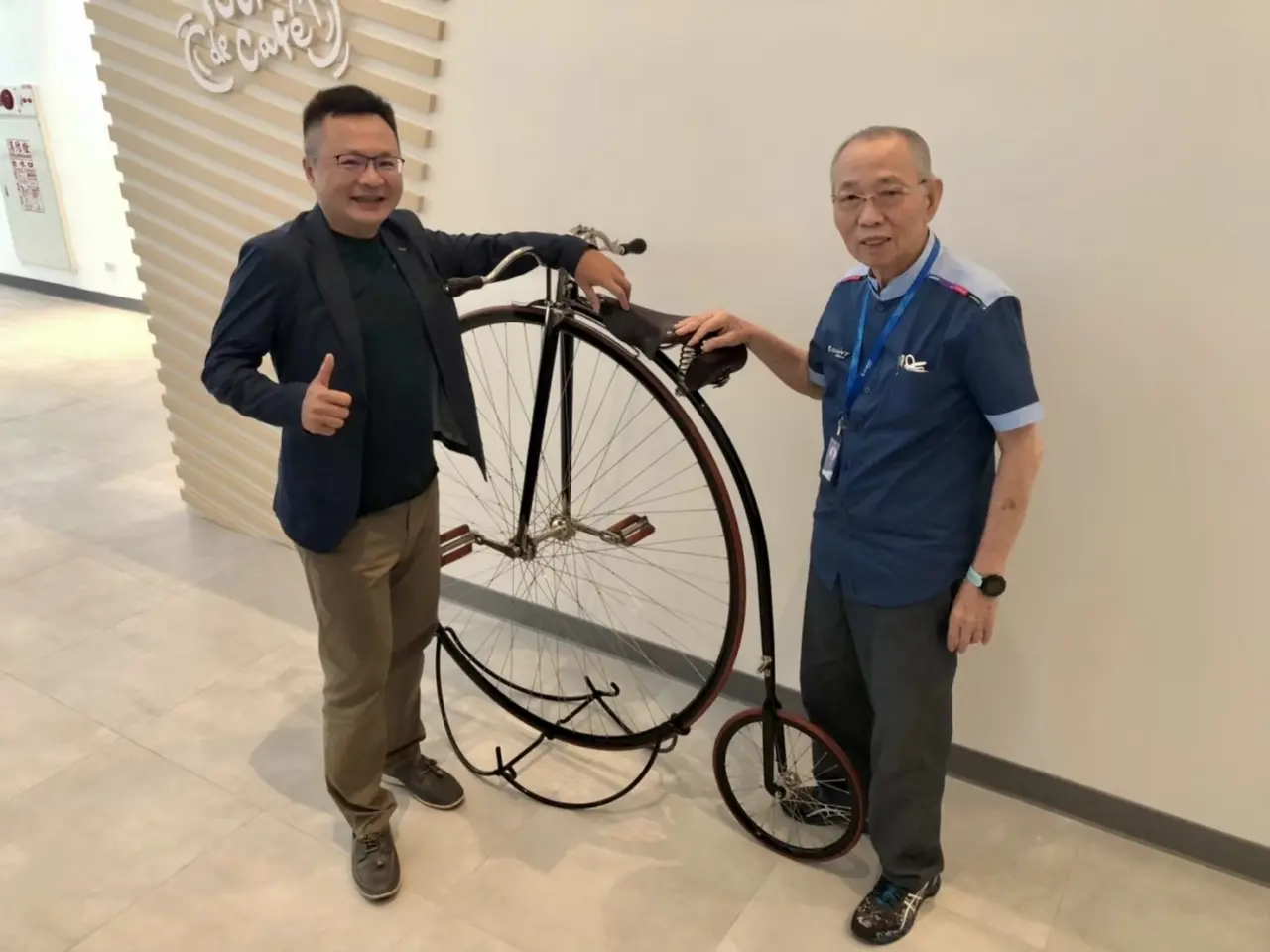 致力推廣自行車新文化的標哥常說的：開車太快，走路太慢，騎腳踏車剛剛好